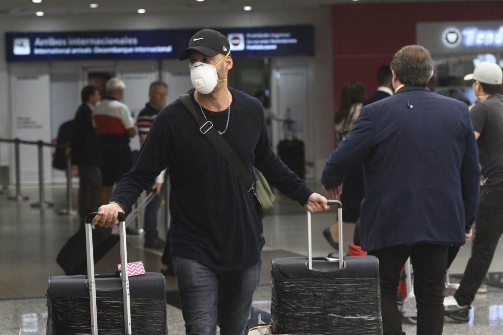 argentinos varados en el exterior