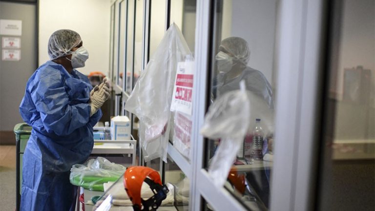 Hubo 111 muertos y 11.443 nuevos casos de coronavirus en la última semana