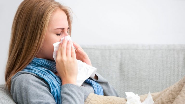 Cuáles son los síntomas actuales de contagio de Covid