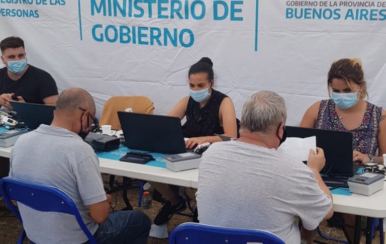 Realizan un nuevo operativo de documentación en barrios de Bahía Blanca