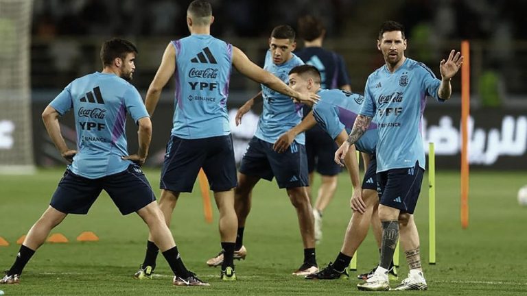 La selección ya se entrena por primera vez en Qatar con el foco puesto en el físico