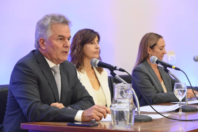 El Intendente Héctor Gay abrió el período de Sesiones Ordinarias 2023 en el HCD