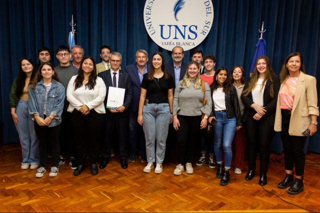 Alumnos de la UNS no pagarán pasaje para ir a clases