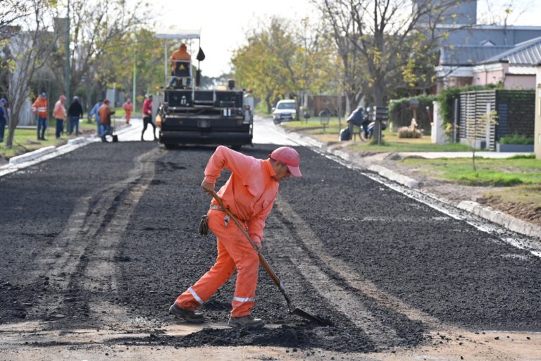 Continúa el plan de pavimentación: más y mejores alternativas para el tránsito vehicular