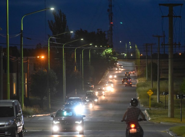 El Municipio superó los 15 mil artefactos LED colocados en diferentes sectores de Bahía Blanca