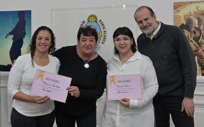 El intendente entregó la llave del nuevo local de Peluqueras en Acción
